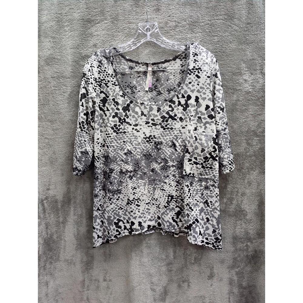 Harmony Animal Print Blouse Women's Large‎ Black White Pocket 3/4 Sleeve